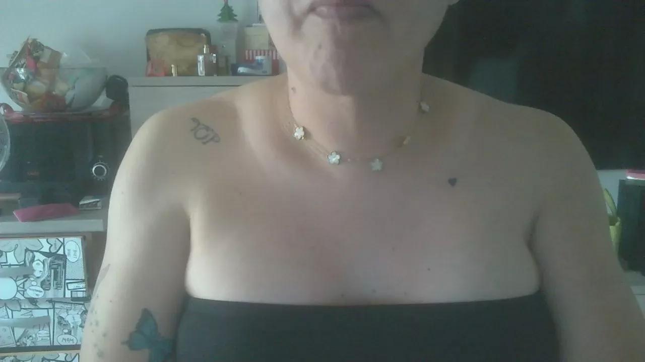 laylasan071 on Cam4 