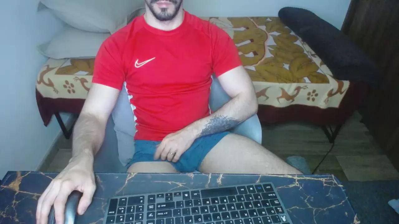 Lealboy on Cam4 