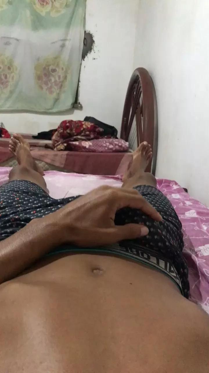 leandrosexy4 on Cam4 
