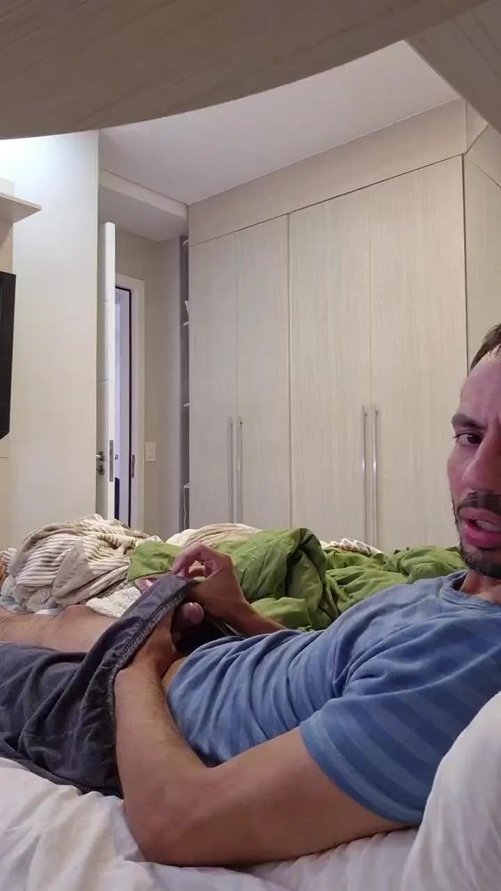 Offline LekNuBR on Cam4