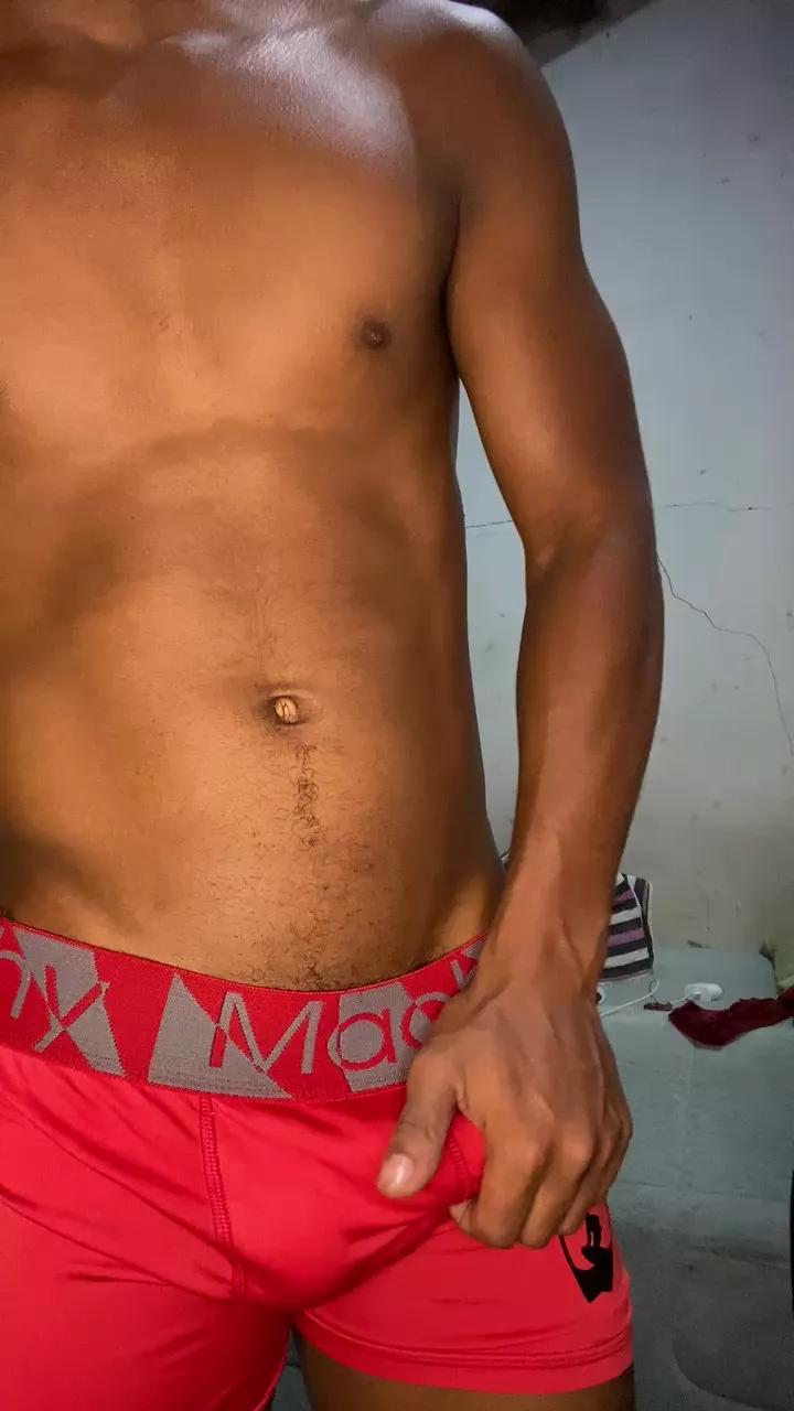 leo_xxj on Cam4 