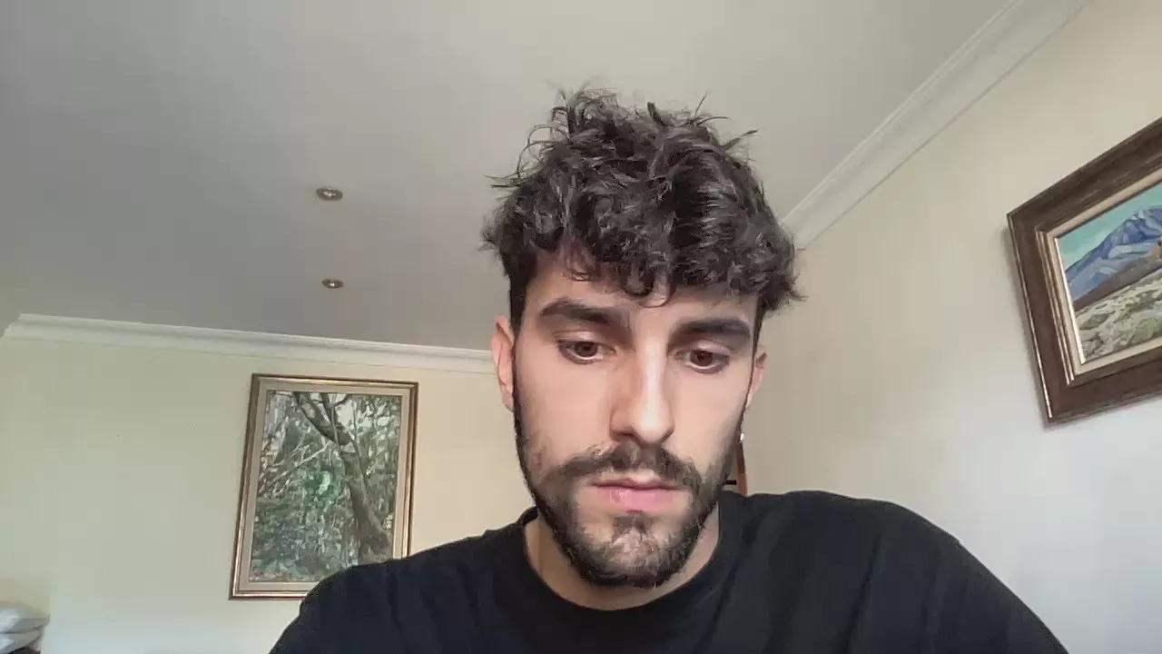 littlelionX1 on Cam4 