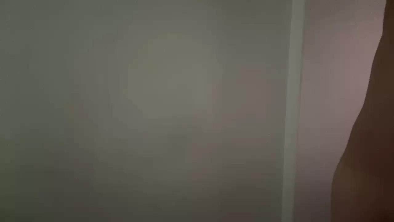 liutommy02 on Cam4 