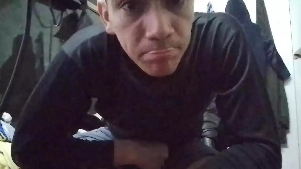 lucho_preme on Cam4 