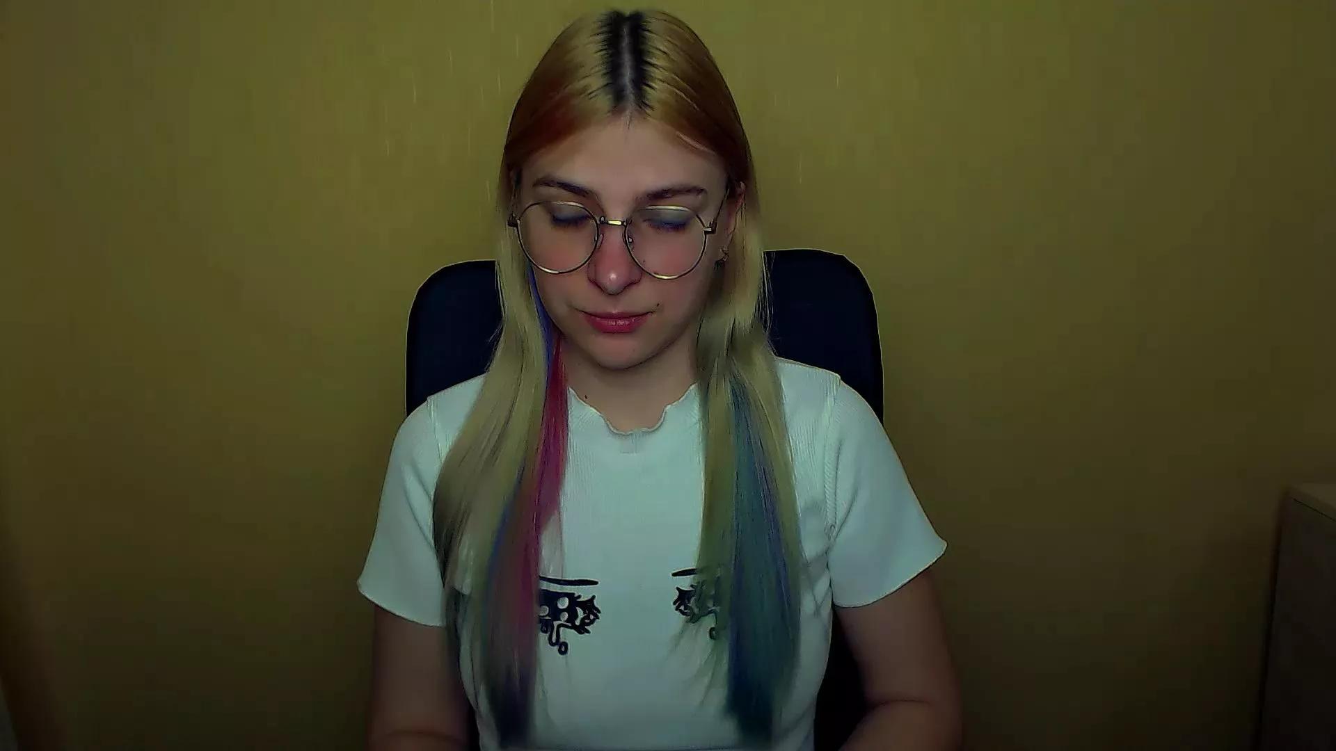 Luna_Lush_ on Cam4 