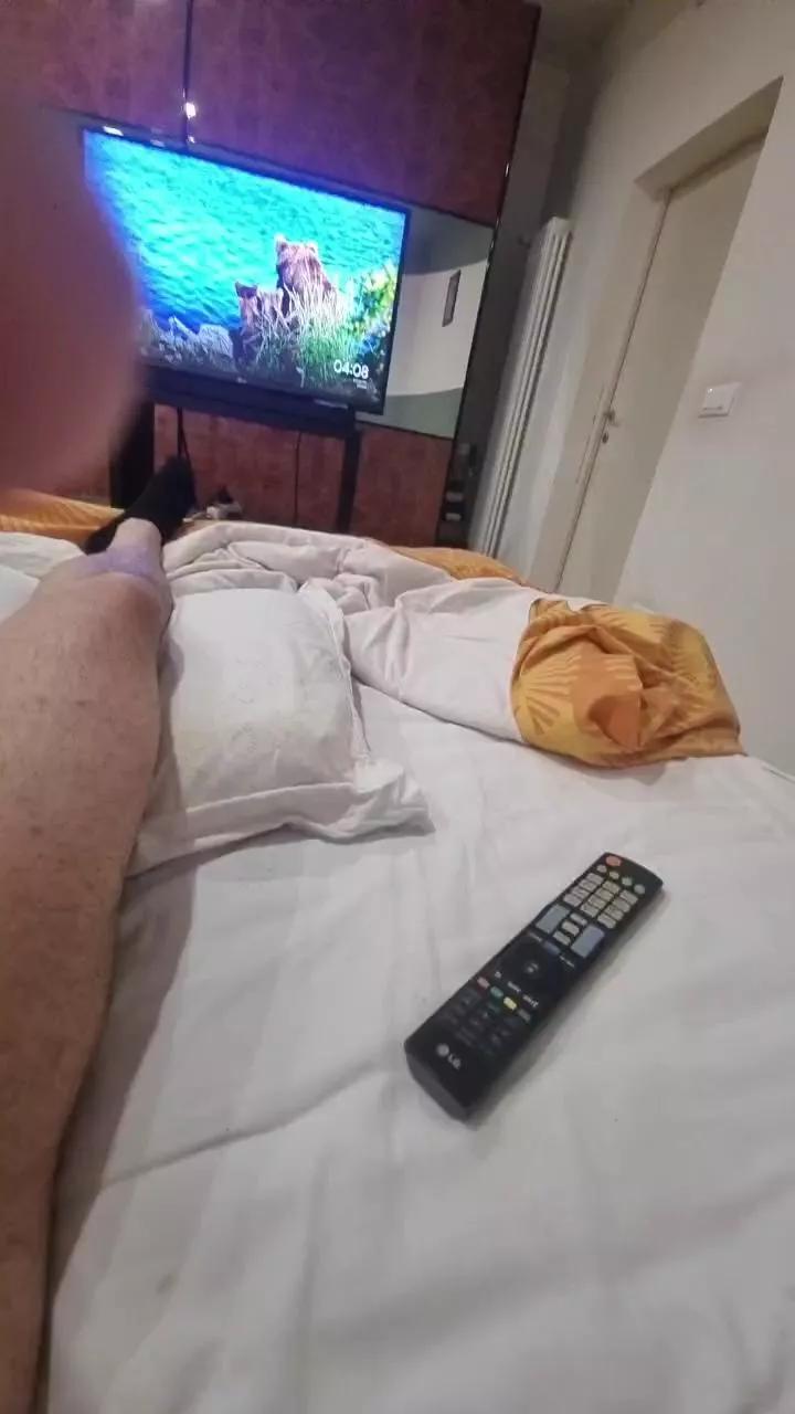 Luzzl on Cam4 