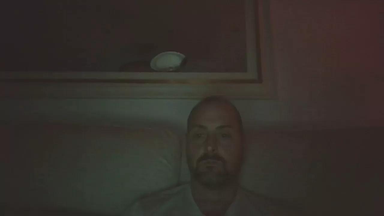 Madridhetero82 on Cam4 