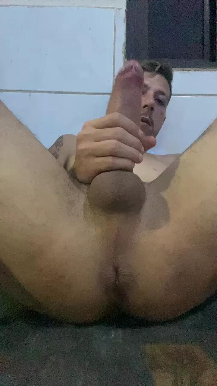 magrinhogosto77 on Cam4 