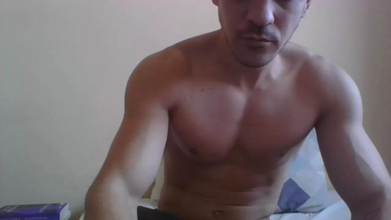 manonthemoon3 on Cam4 