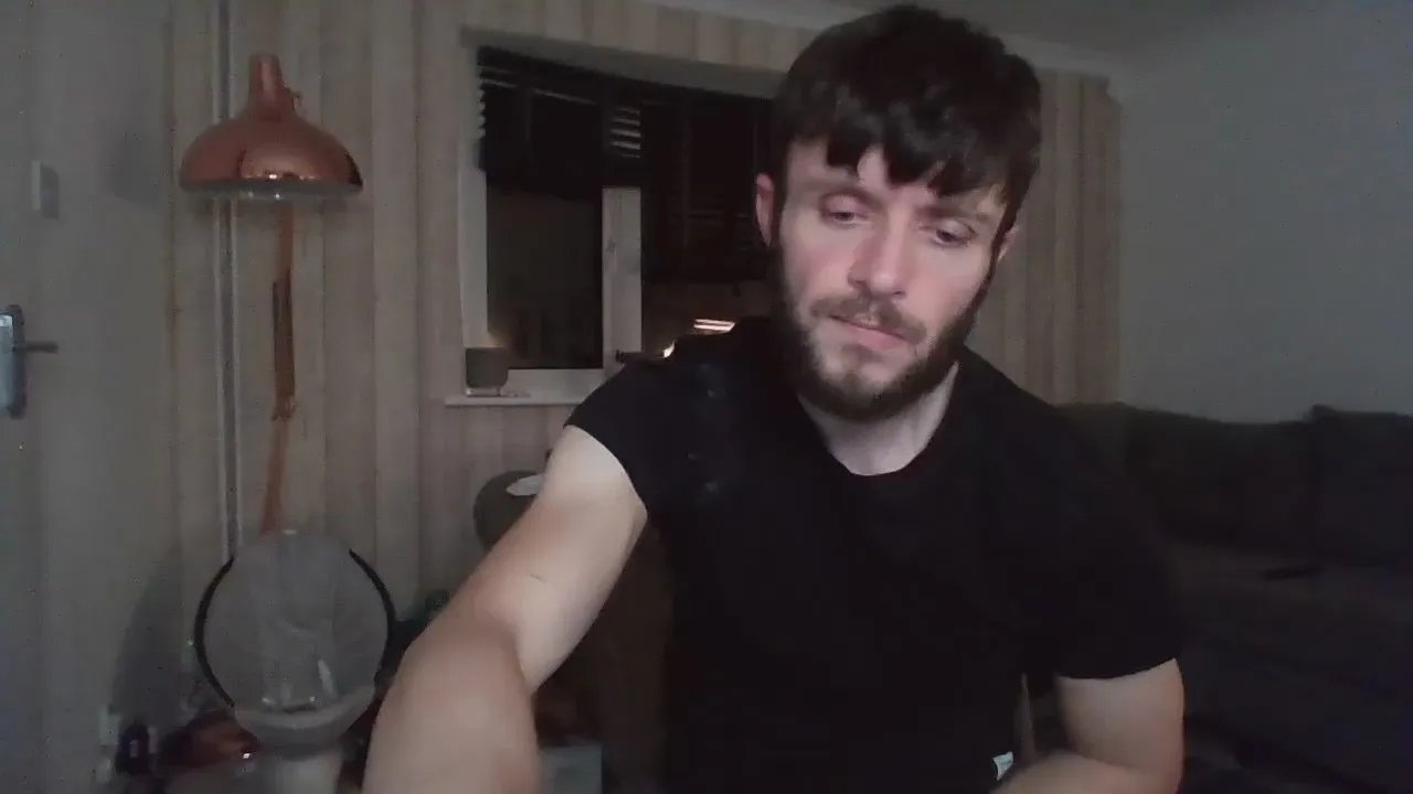 Offline MasterJakeJohns on Cam4