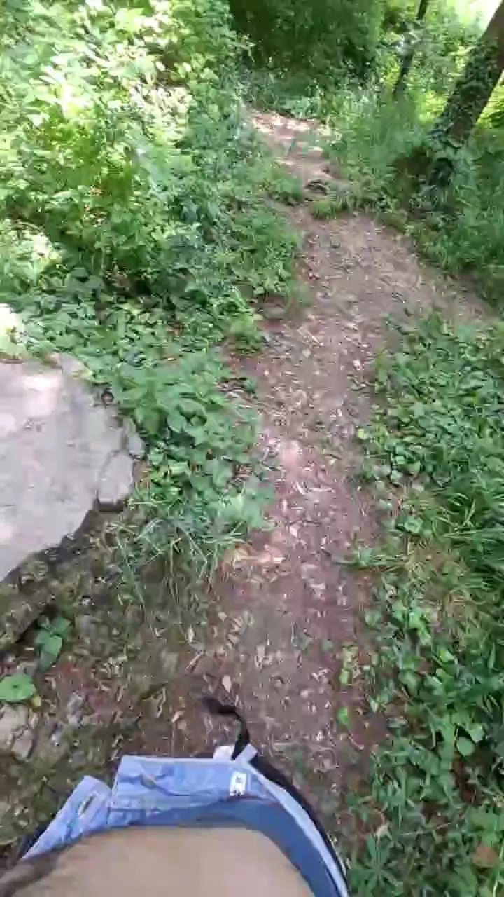 Offline maxxboy3 on Cam4