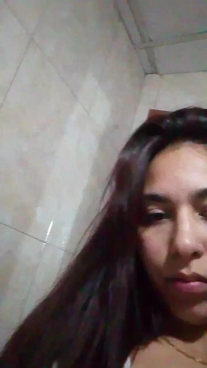 mialu2 on Cam4 