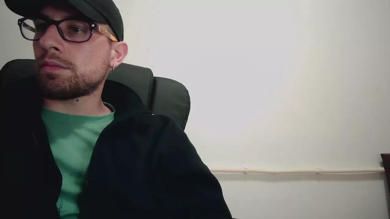 mikealcorleone on Cam4 