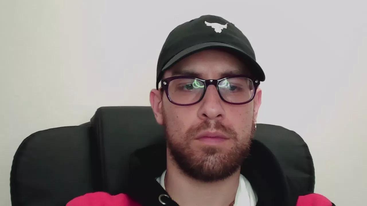 mikealcorleone on Cam4 