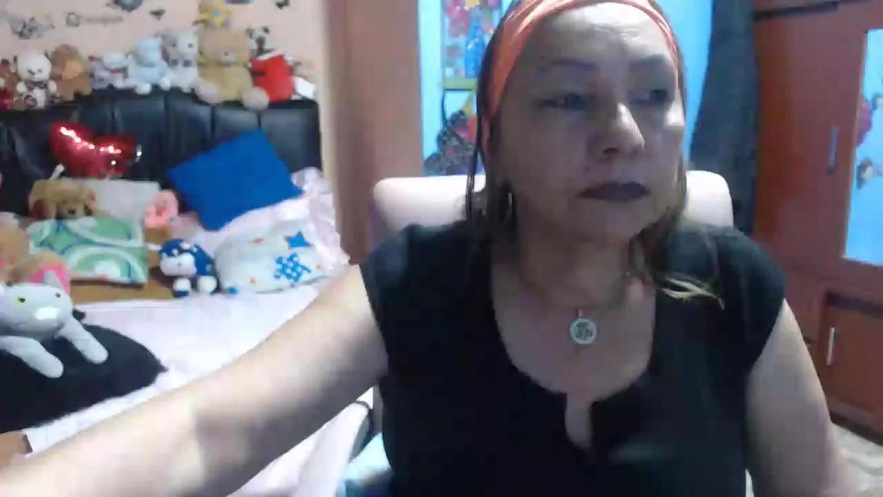 milfeddy_ on Cam4 