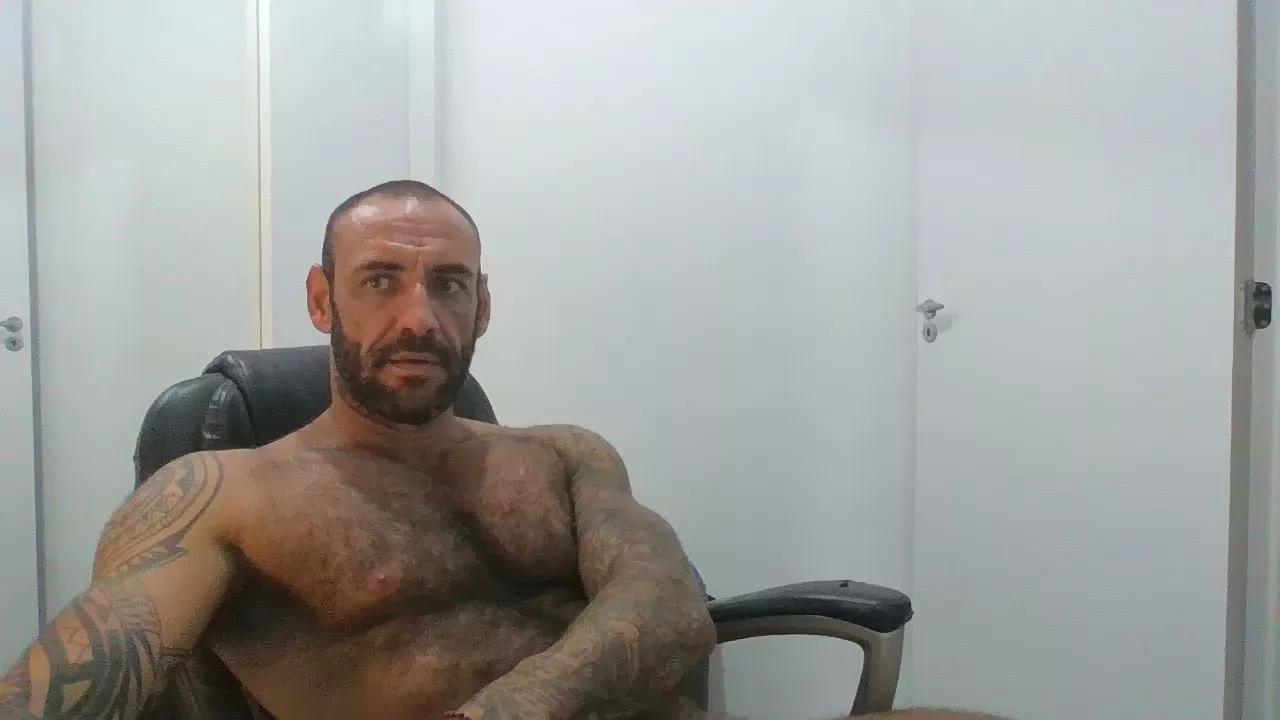 mineiropeludo85 on Cam4 