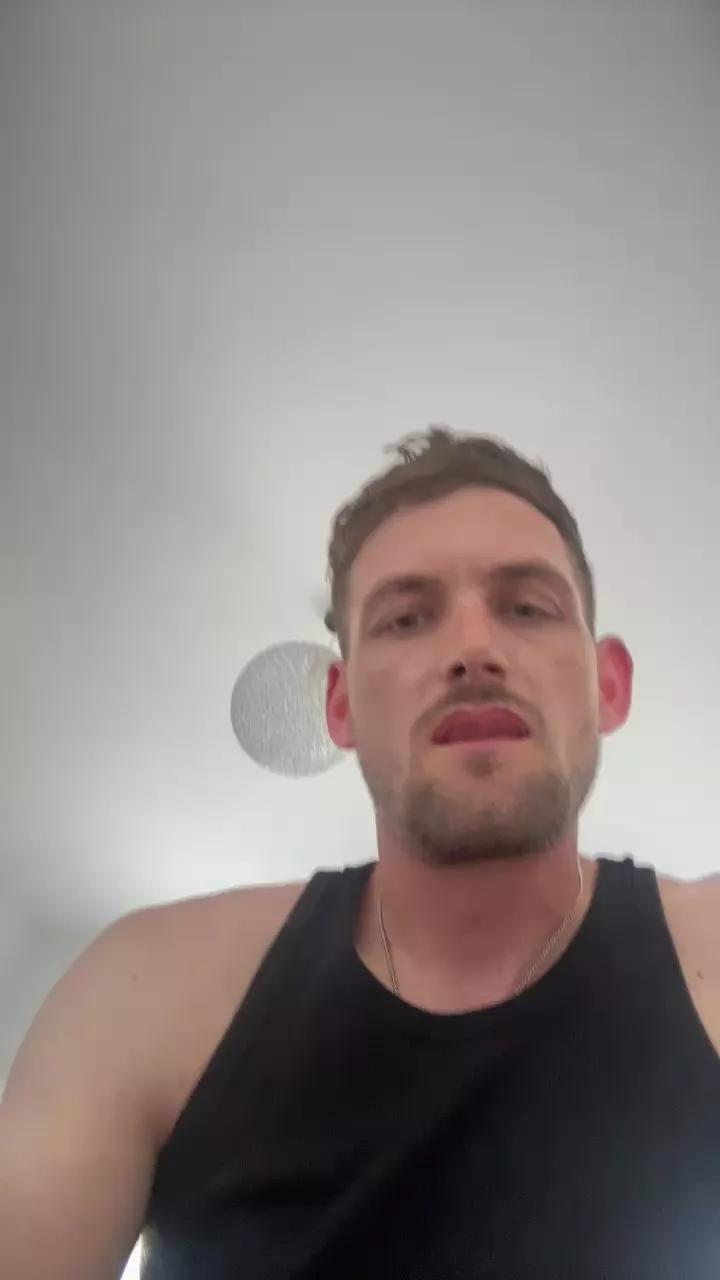 Mlg2025 on Cam4 