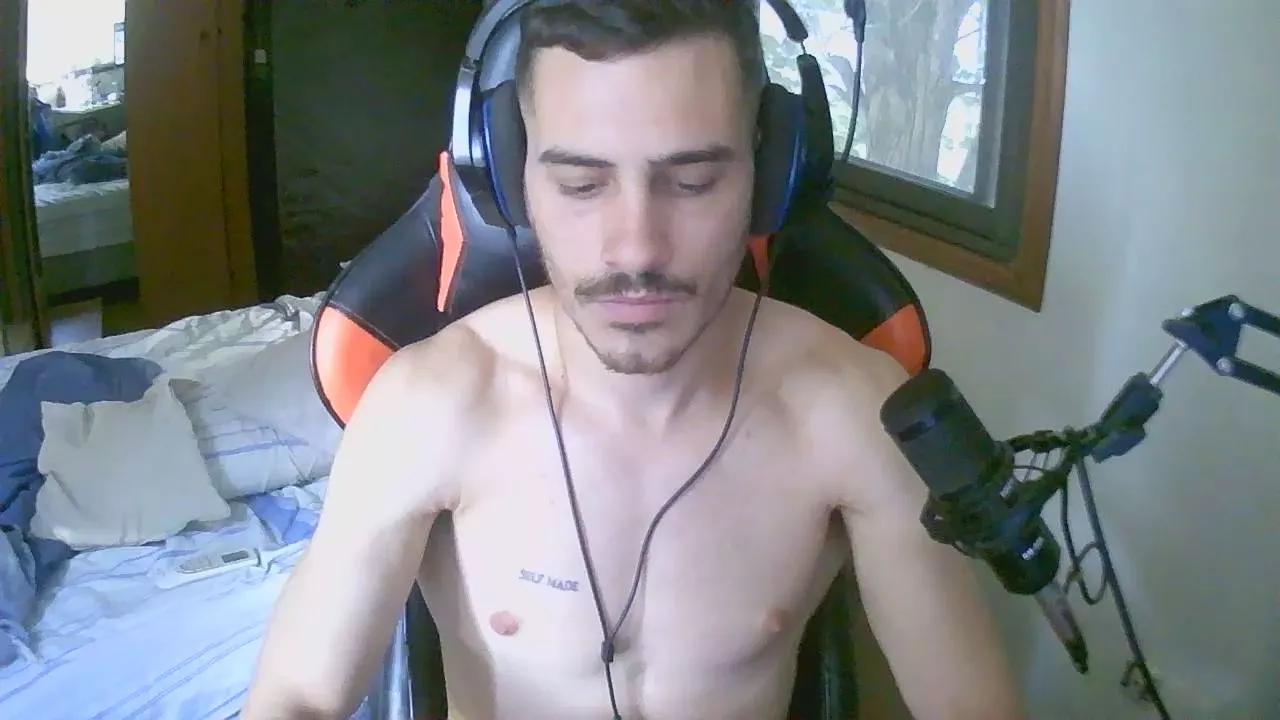 modelpedroxxx on Cam4 