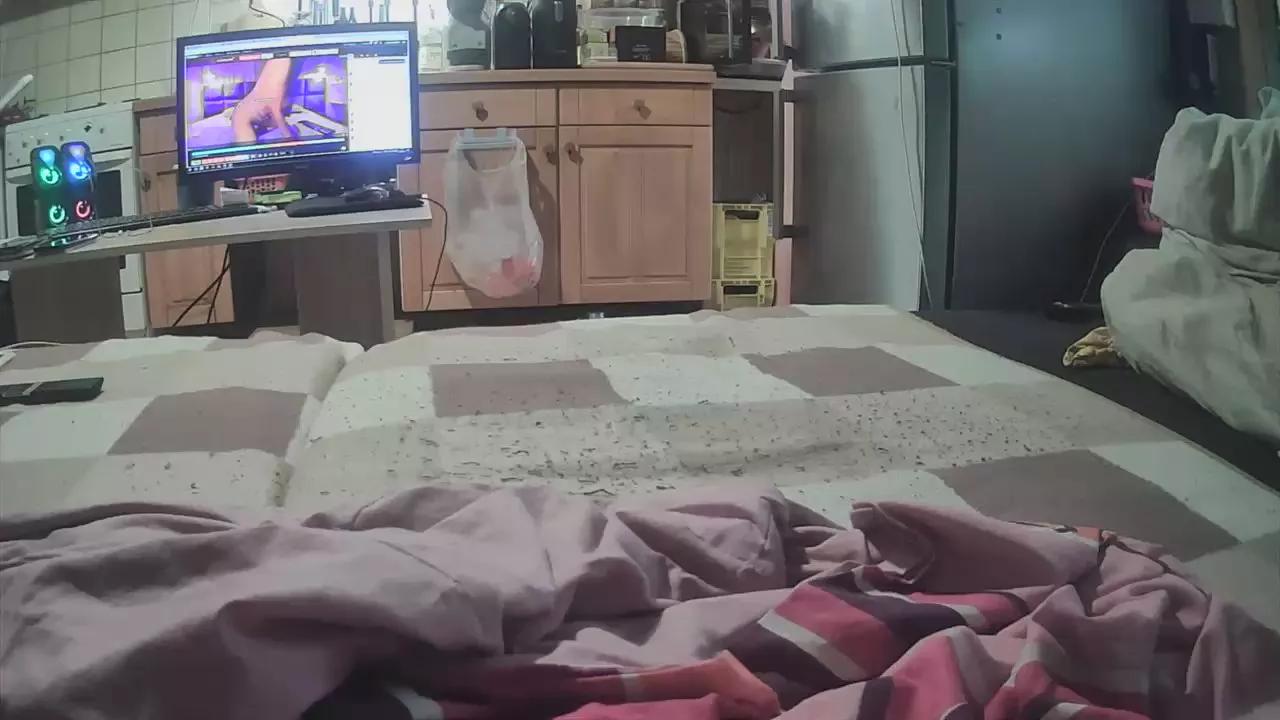 moses01 on Cam4 