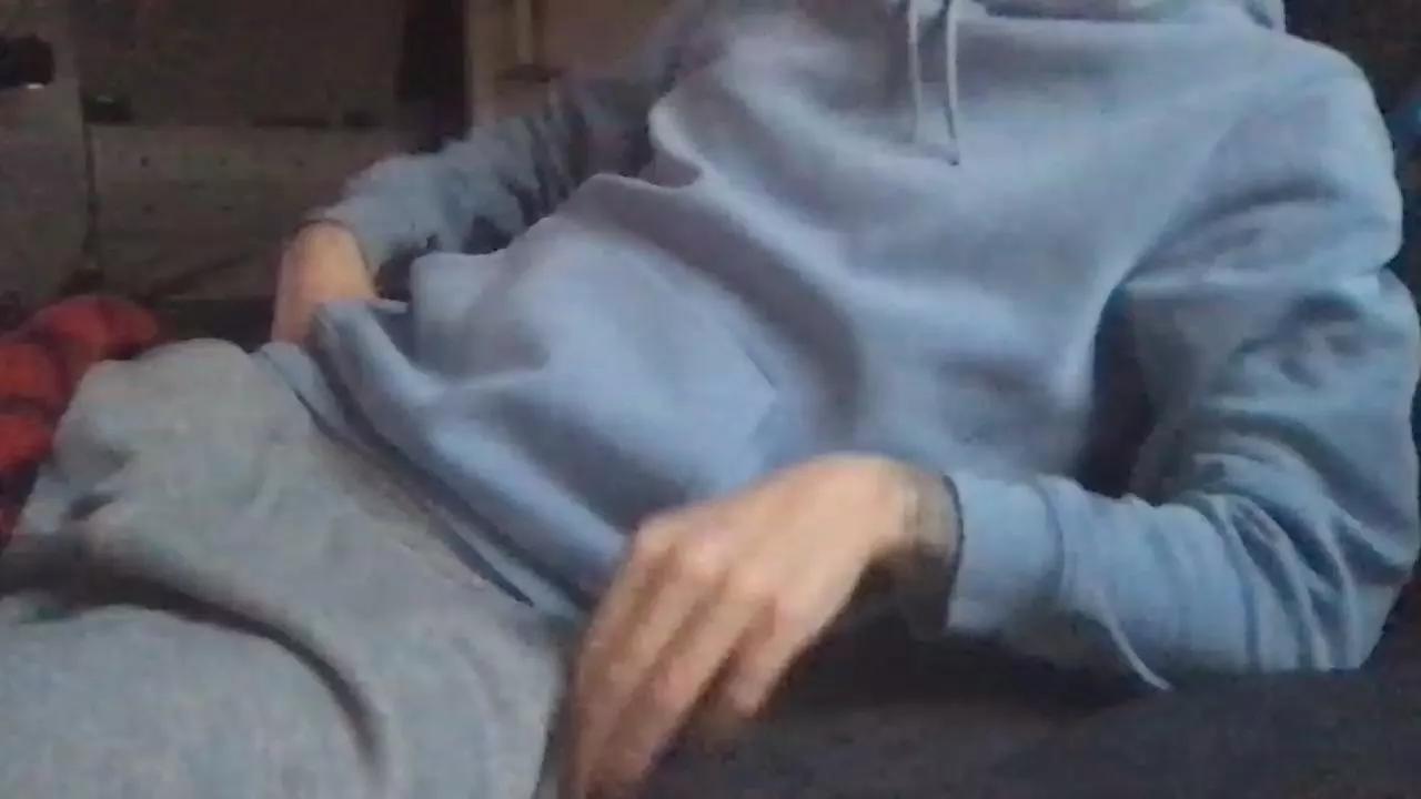 Mr_02_93 on Cam4 