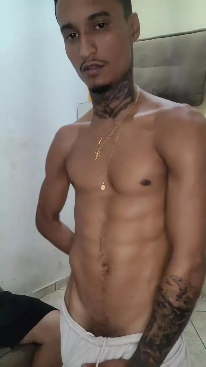 Nigeegeryano on Cam4 