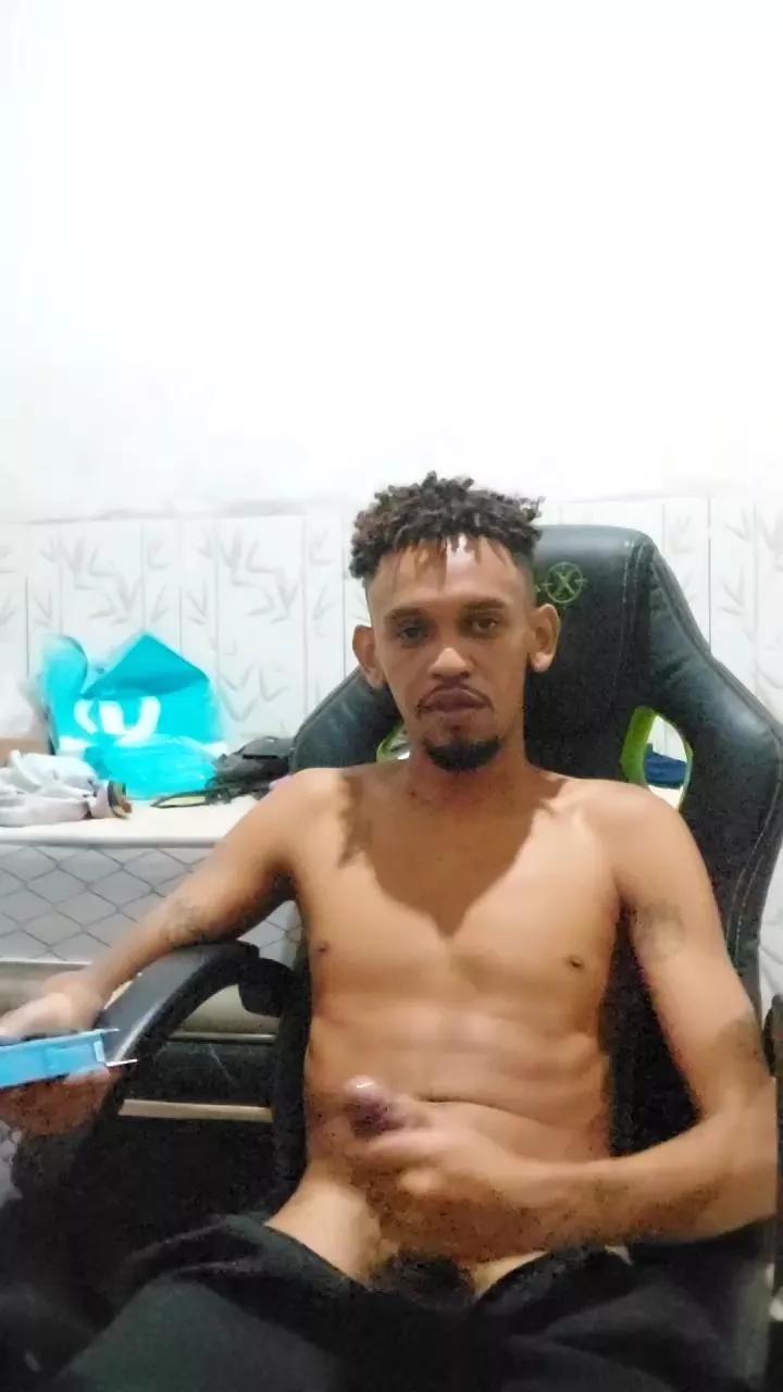 Nilson23cm_ on Cam4 