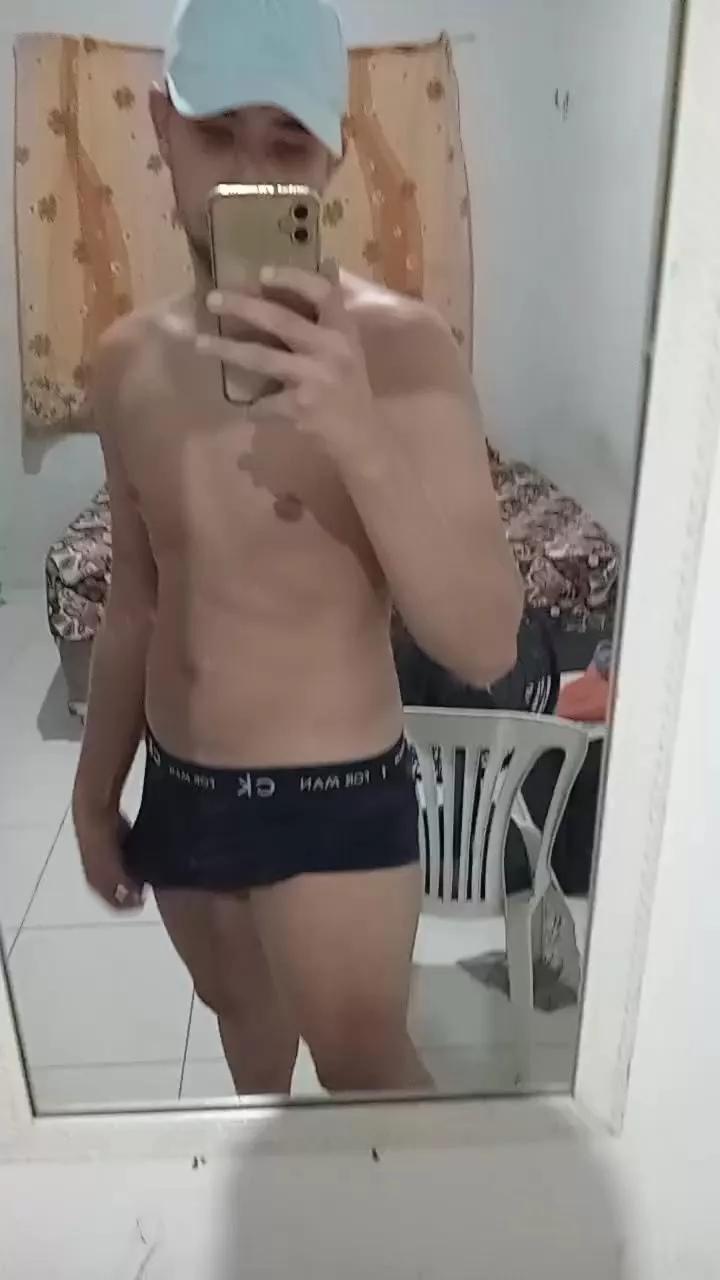 Ogrande20 on Cam4 