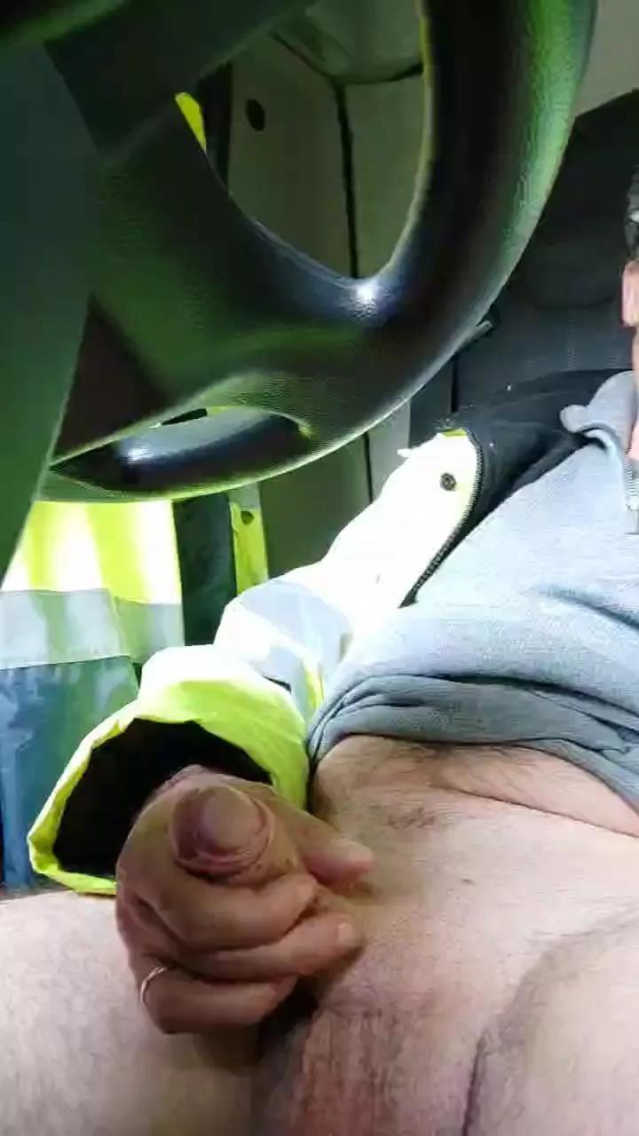 Omavi229 on Cam4 