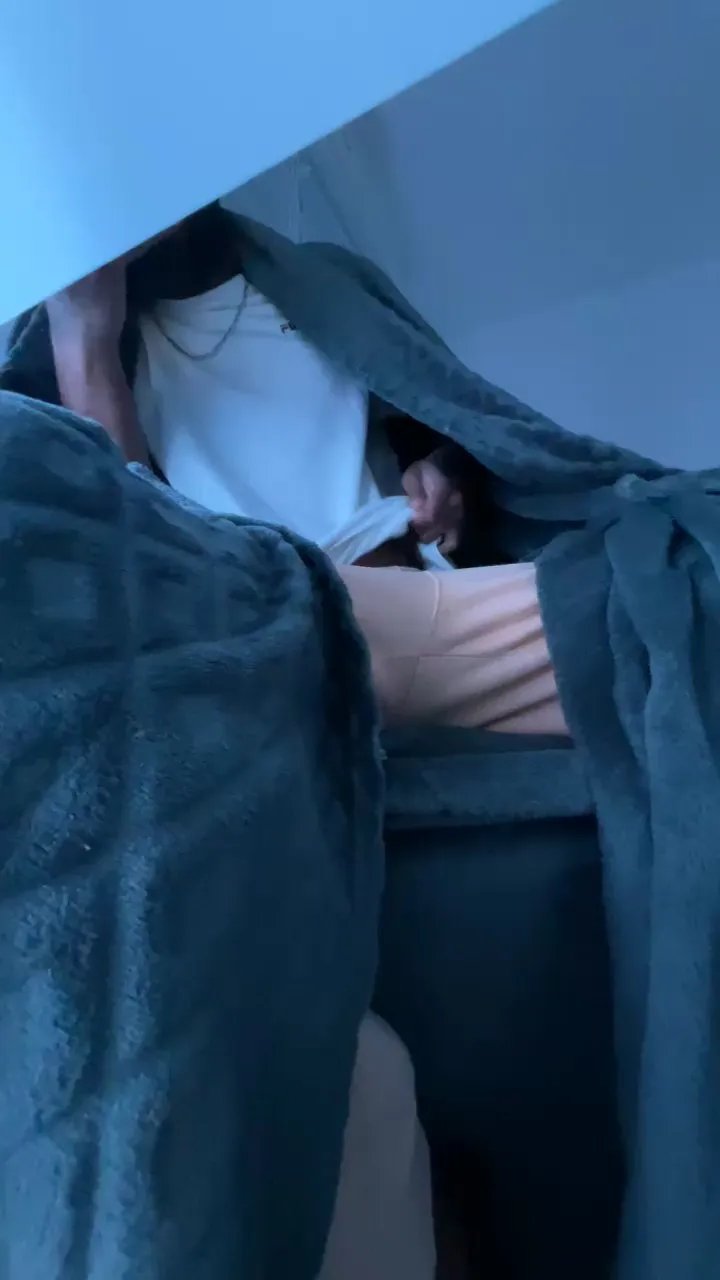 Offline Otman_77 on Cam4