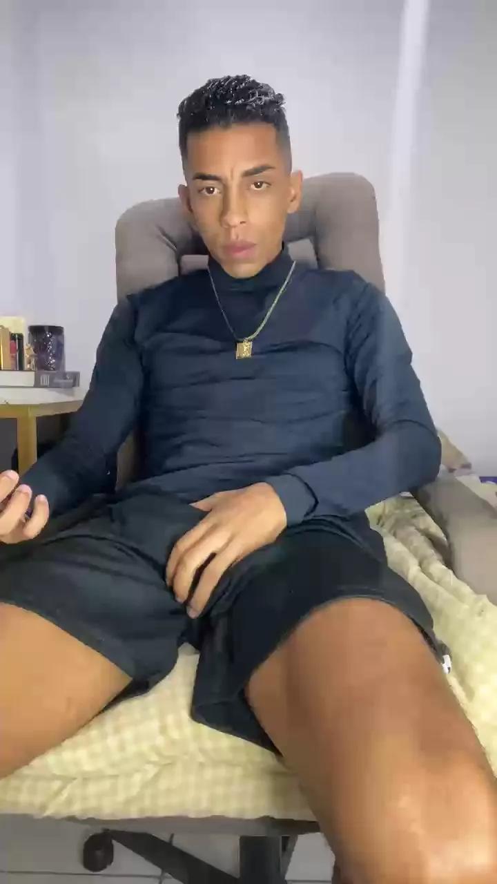 pabloferreira5 on Cam4 
