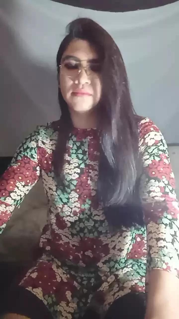 PaolaSante on Cam4 