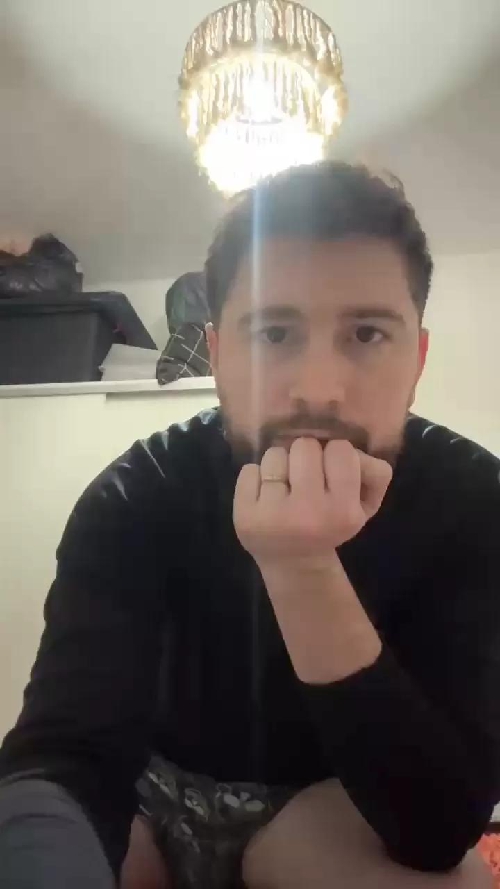 Papionfire on Cam4 