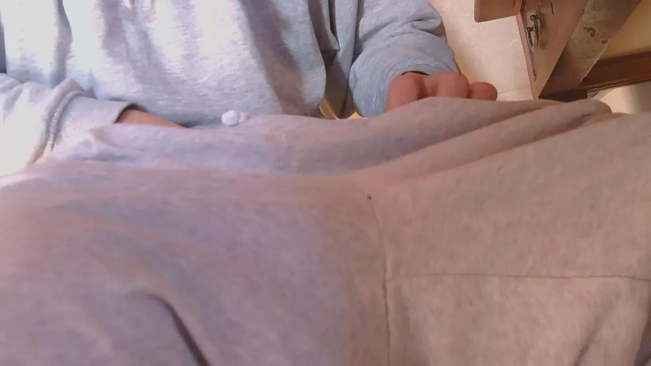 Pedrooh on Cam4 