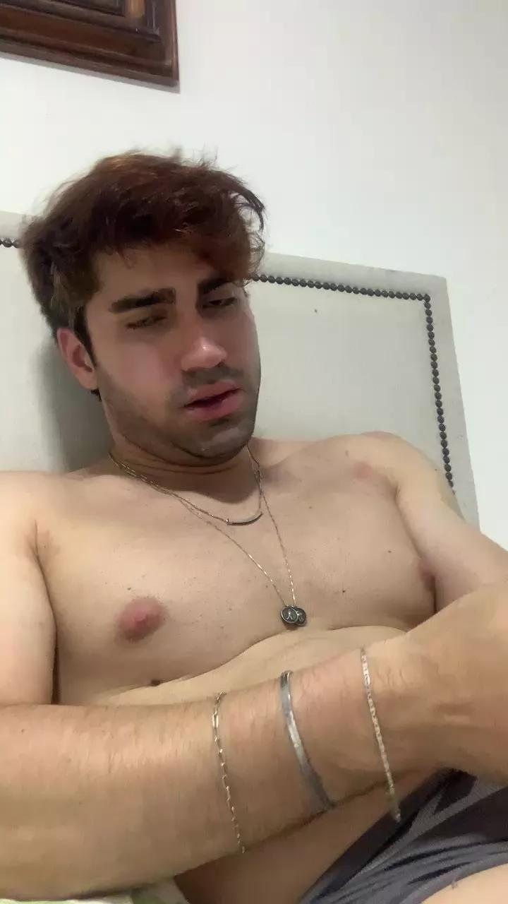 Peitoralgostos on Cam4 