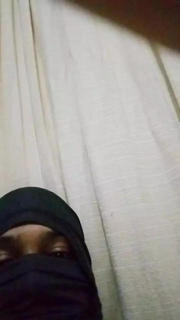 pretinhoba22cm on Cam4 