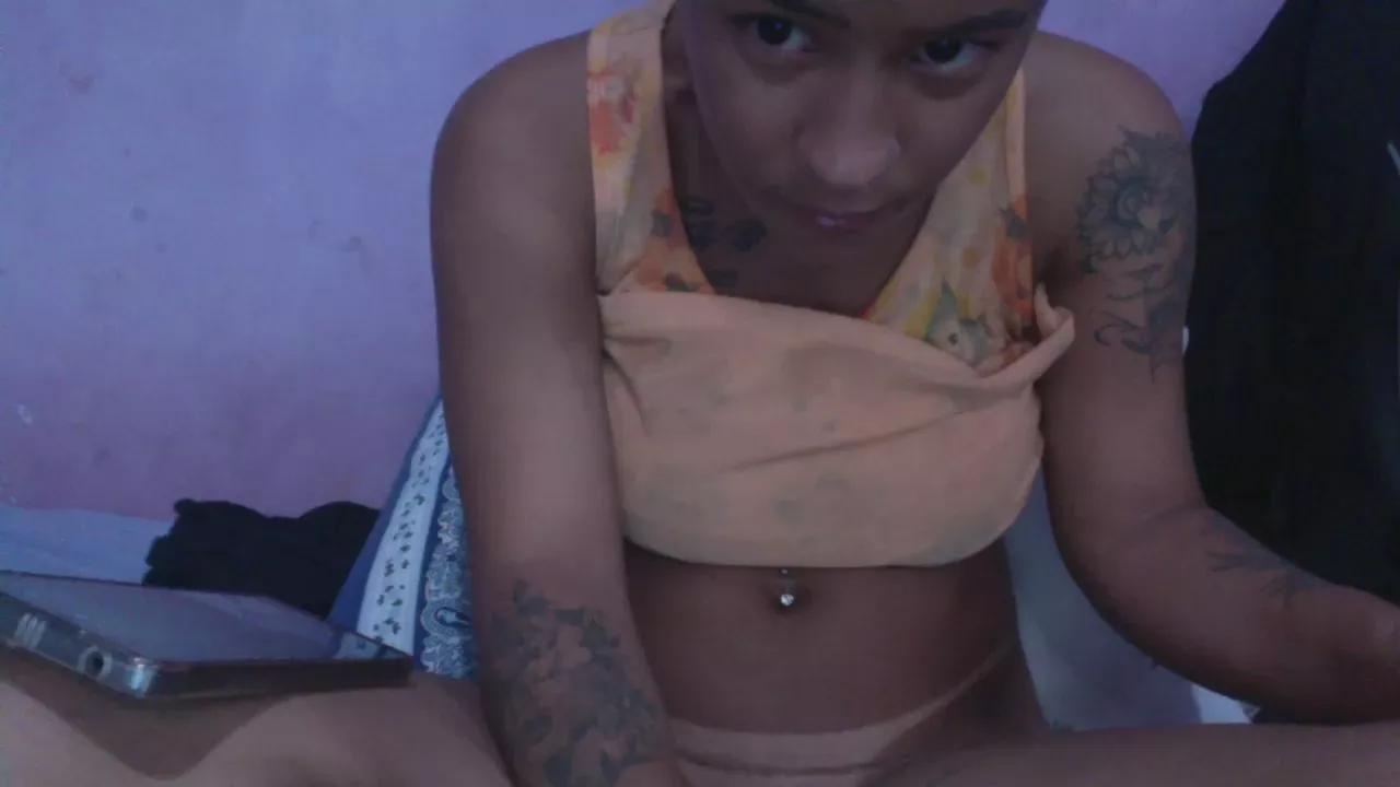 Privadinha on Cam4 