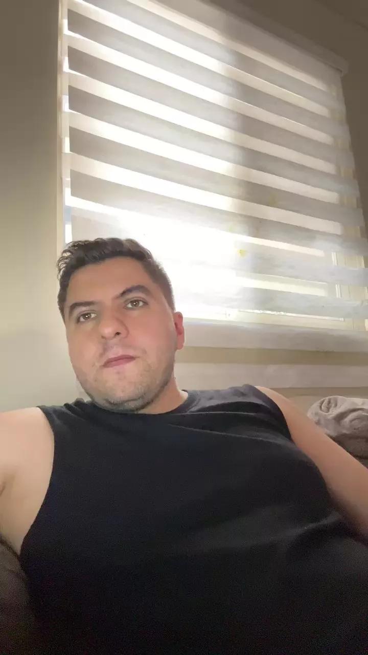 raulgzz4 on Cam4 