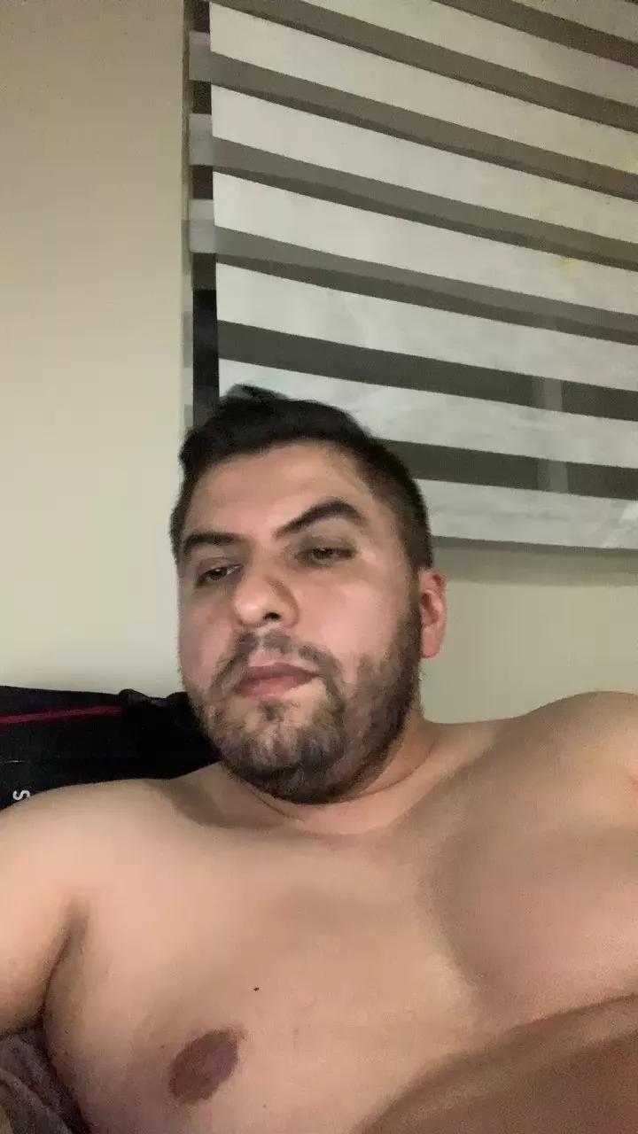 raulgzz4 on Cam4 