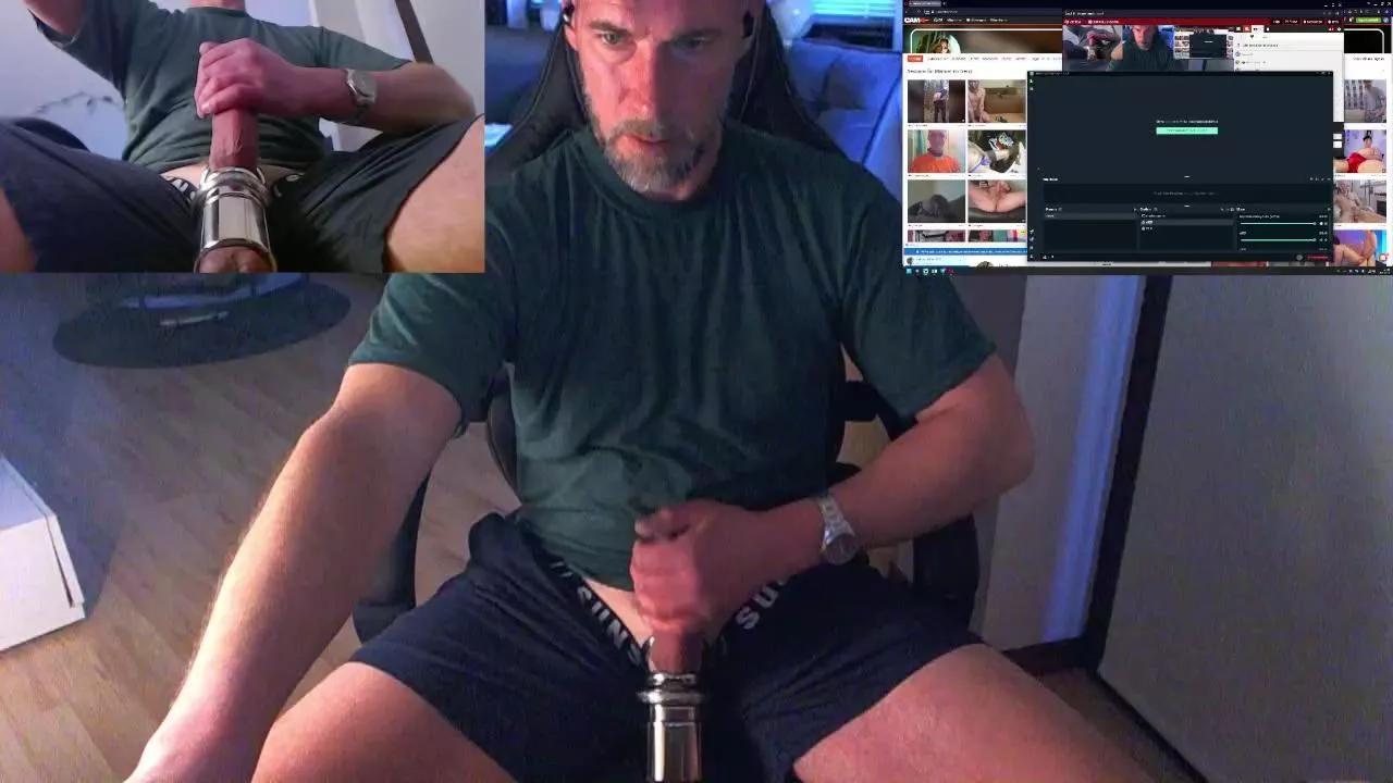 Reeper84 on Cam4 