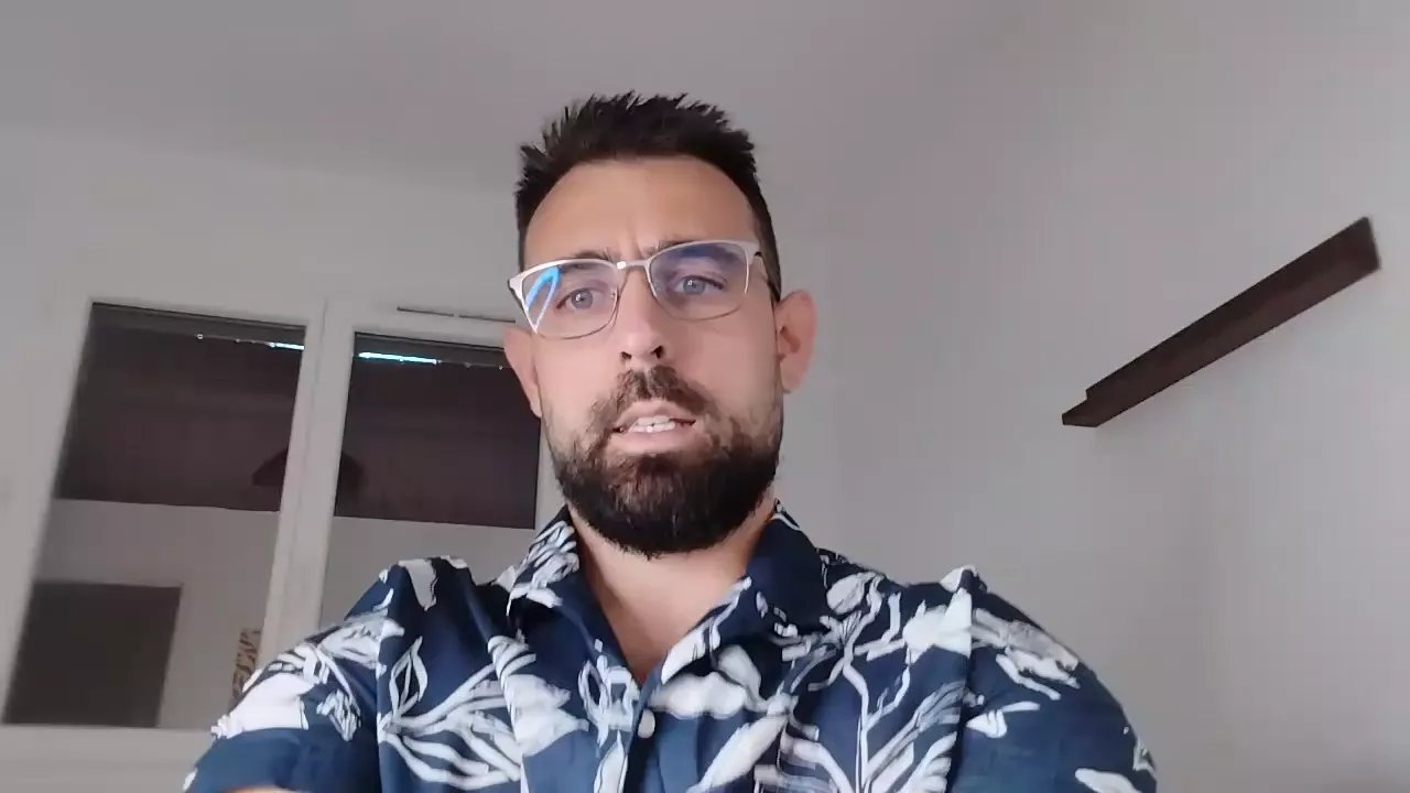 Offline Ribeiro33240 on Cam4