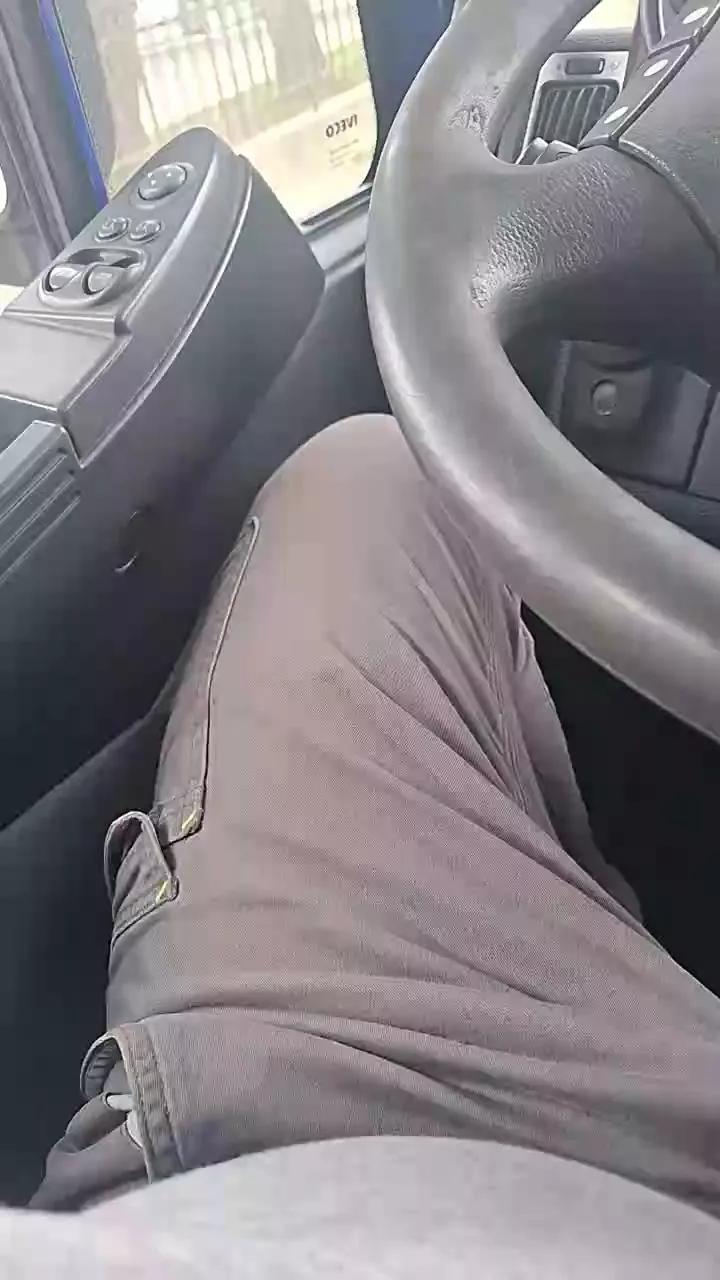 rocco517 on Cam4 
