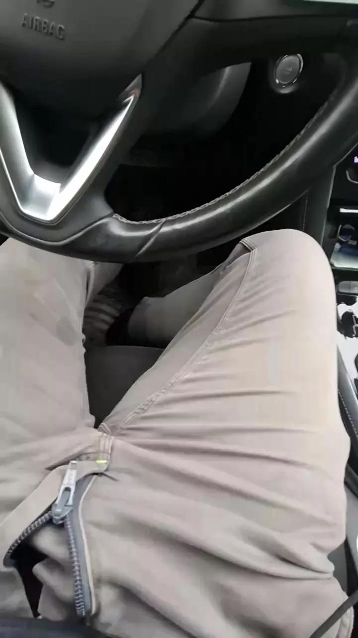 rocco517 on Cam4 