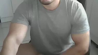 Offline RuanSales on Cam4