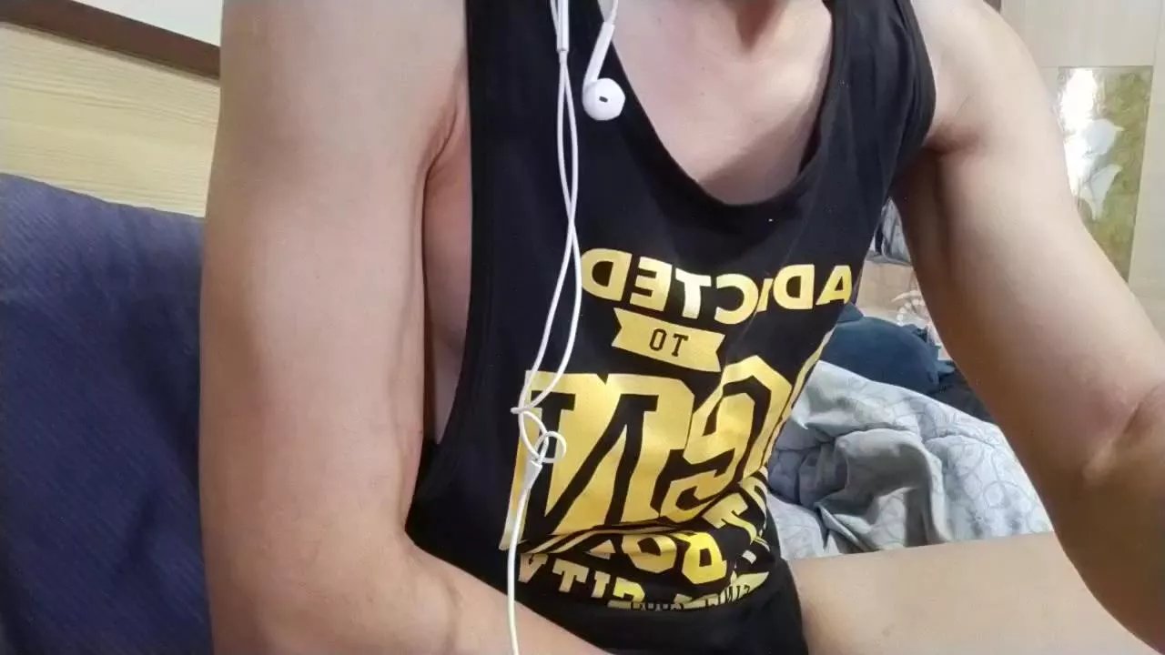 Offline s730921 on Cam4