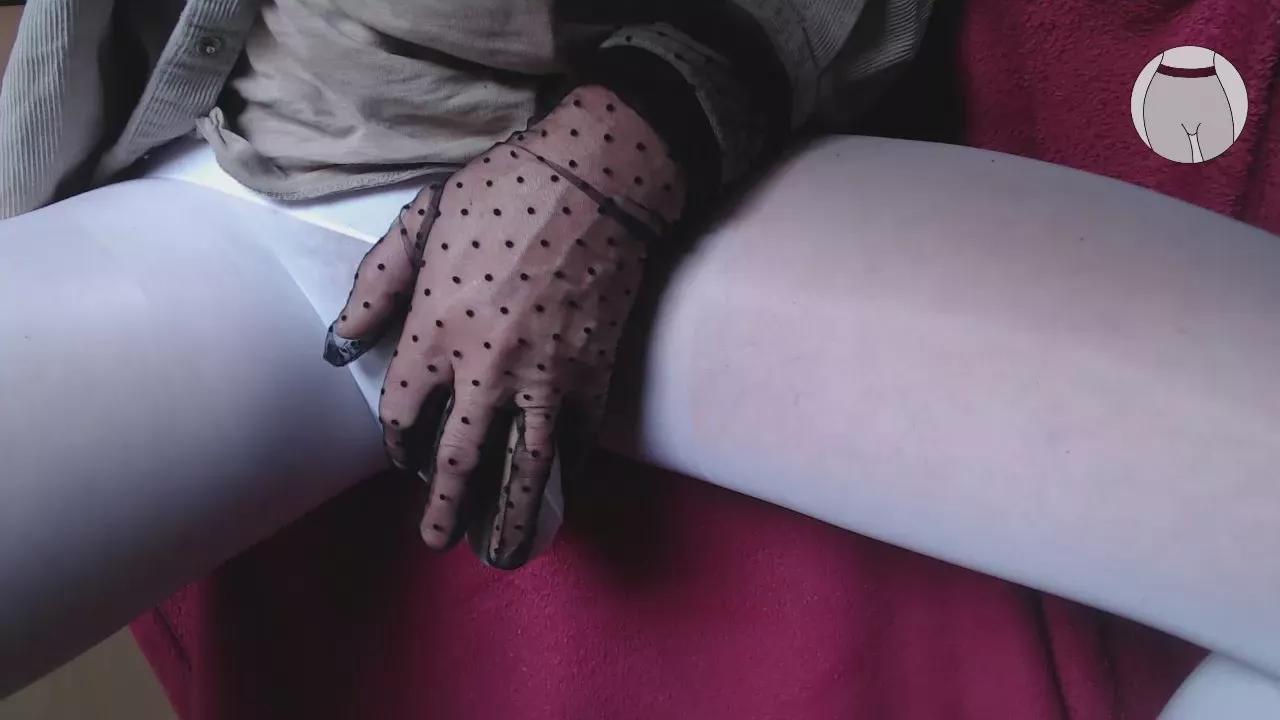 seamlessly on Cam4 