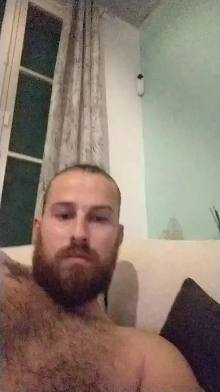 Offline SecretlyslutXx on Cam4