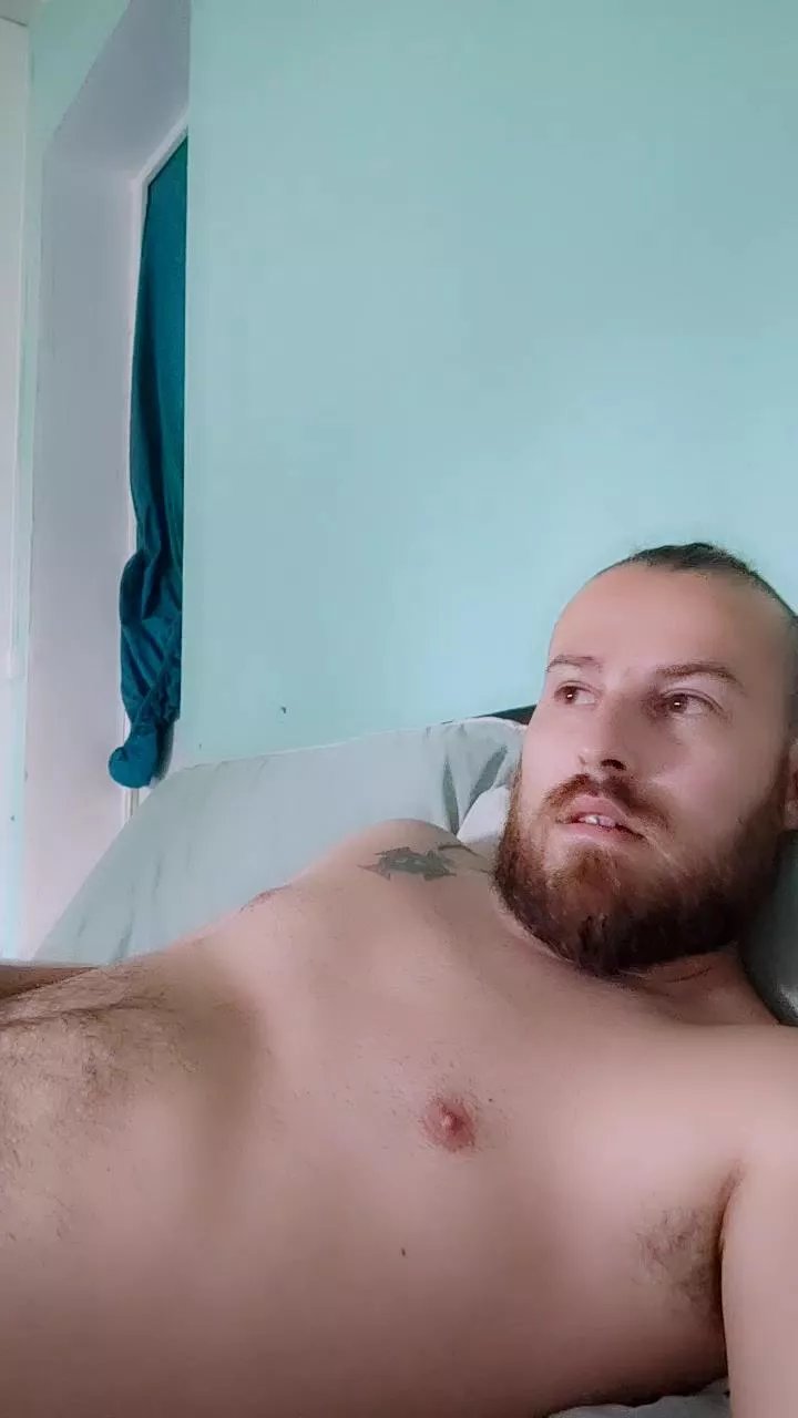 Offline SecretlyslutXx on Cam4