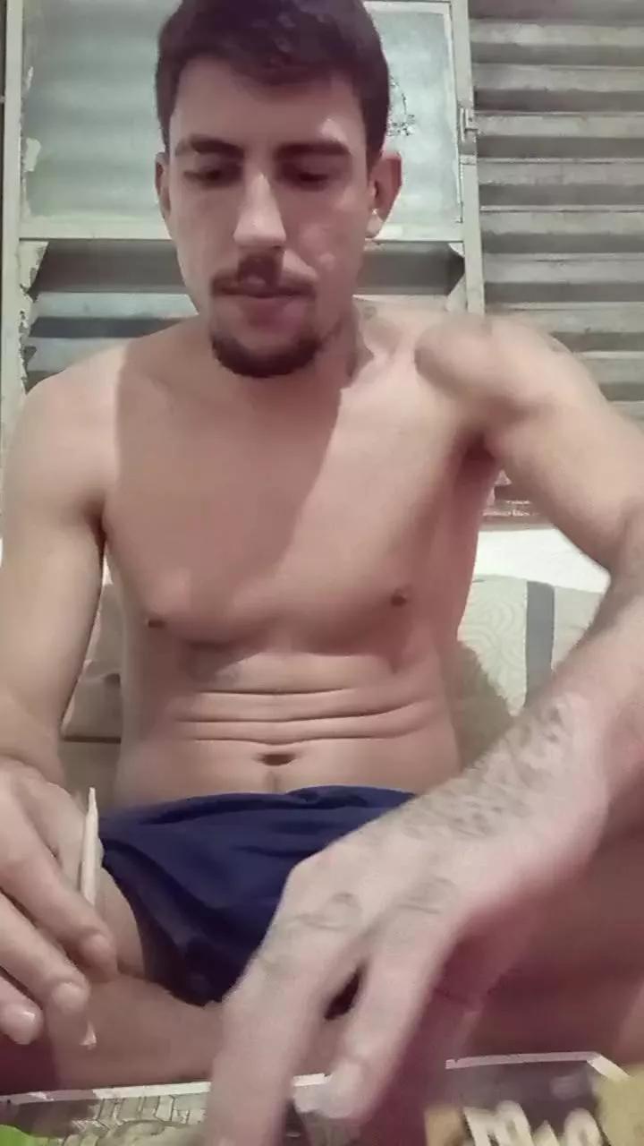 Sexymaromba33 on Cam4 