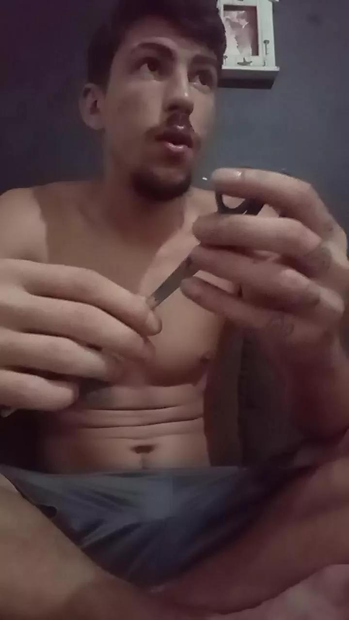 Sexymaromba33 on Cam4 