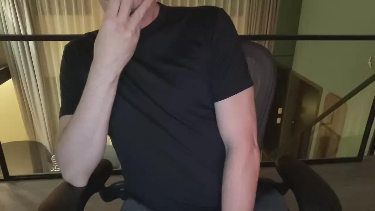 shimmio on Cam4 